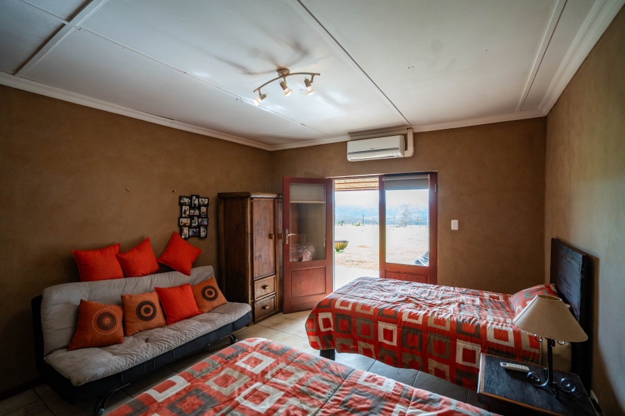 5 Bedroom Property for Sale in Grahamstown Rural Eastern Cape